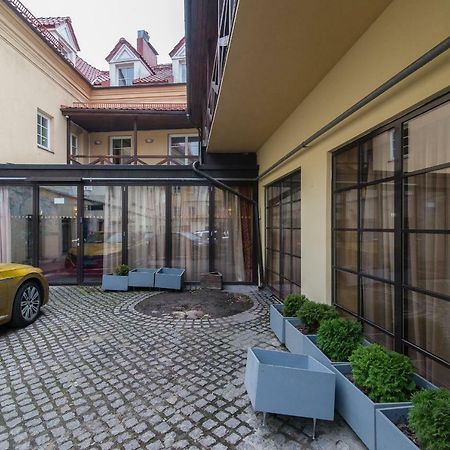 The Old Town Apartment 210 By Urban Rent Vilnius Bagian luar foto